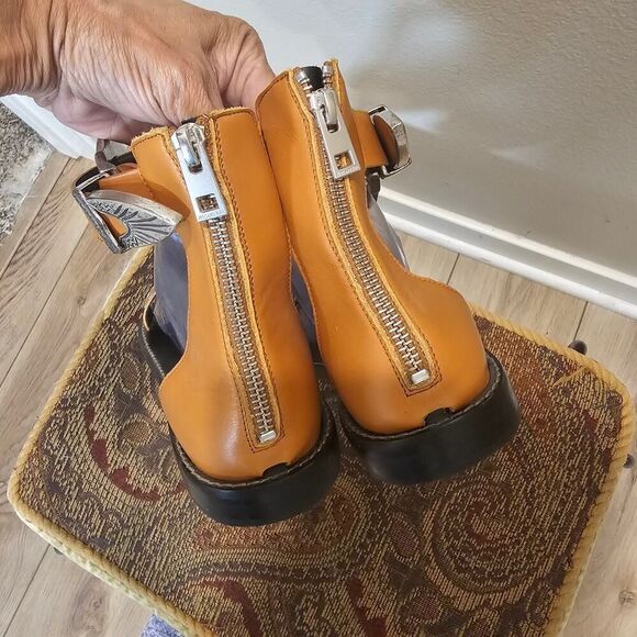 Zadig & Voltaire Studded Brown Leather Sandals Size 39 - Picture 6 of 10